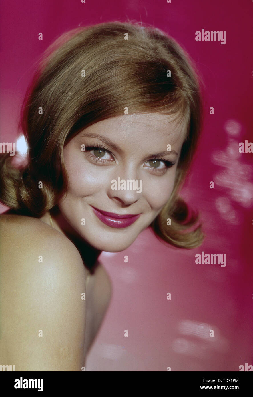 Loni Von Friedl Hi res Stock Photography And Images Alamy loni-von-friedl-hi-res-stock-photography-and-images-alamy