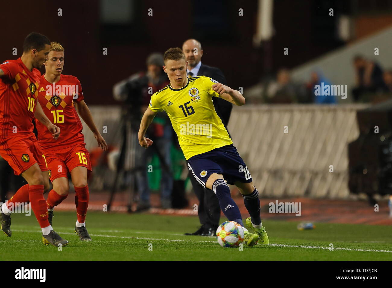 Бельгия румыния состав. Румыния и испания. Бельгия румыния состав. Бельгия румыния состав. Попеску футболист.