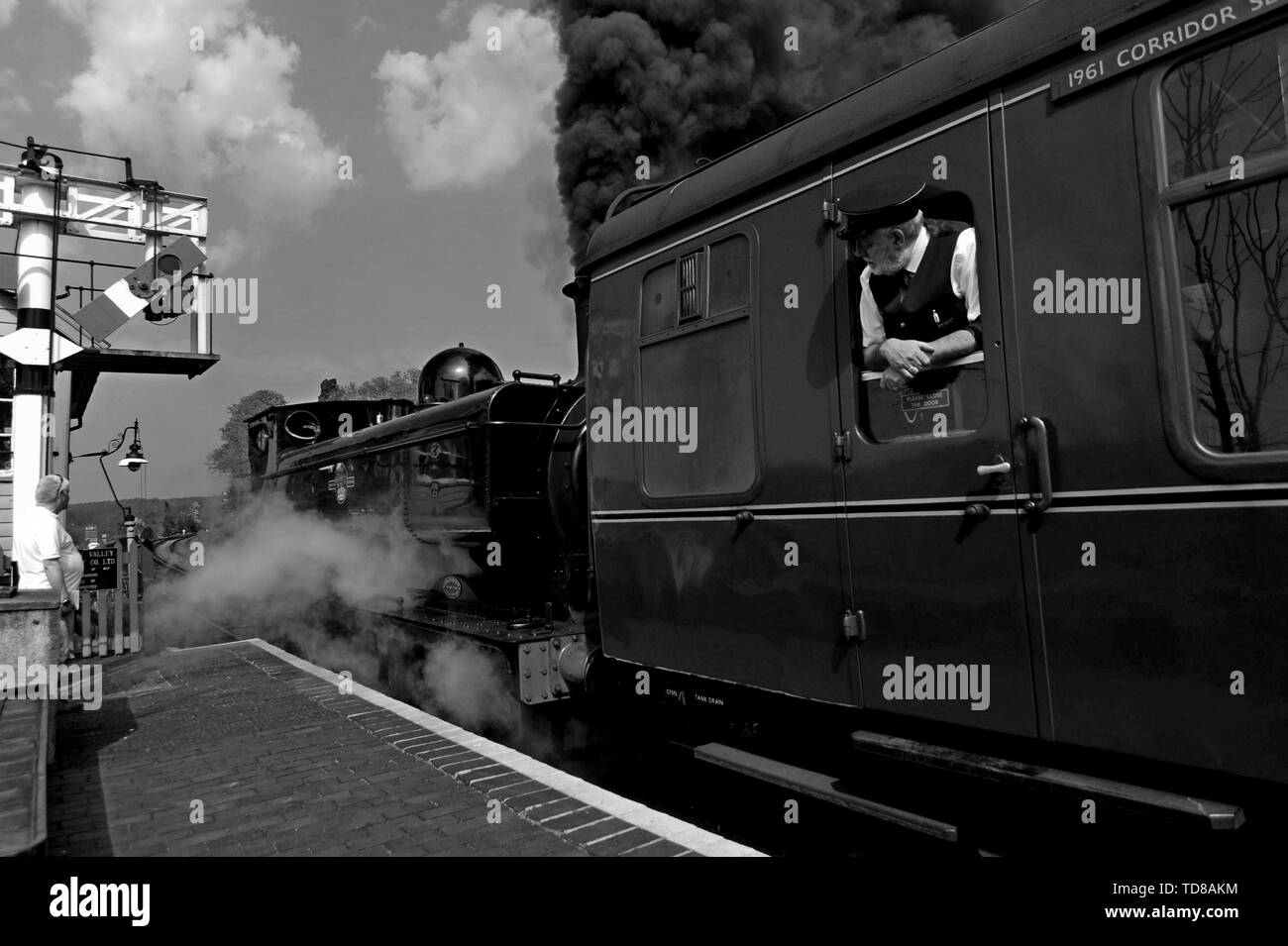 Gwr station Black and White Stock Photos & Images - Alamy