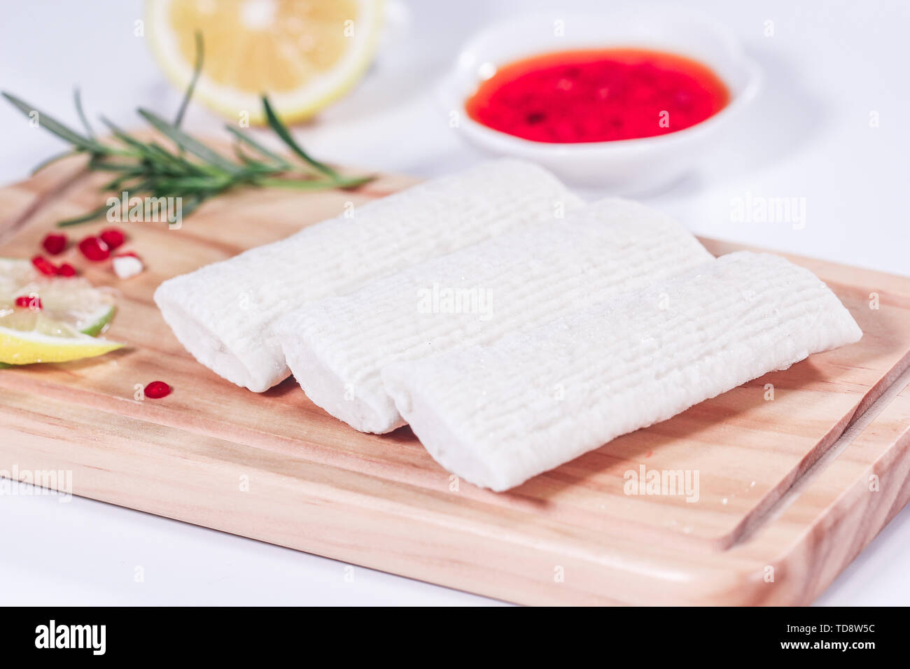 Fish rafts sandwich fish rafts fish meat color fish rafts surimi frozen