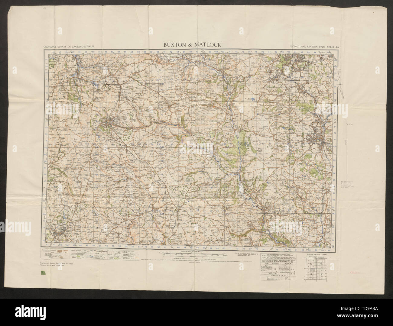 War Revision sheet 45 BUXTON & MATLOCK. Chesterfield. ORDNANCE SURVEY 1941 map Stock Photo