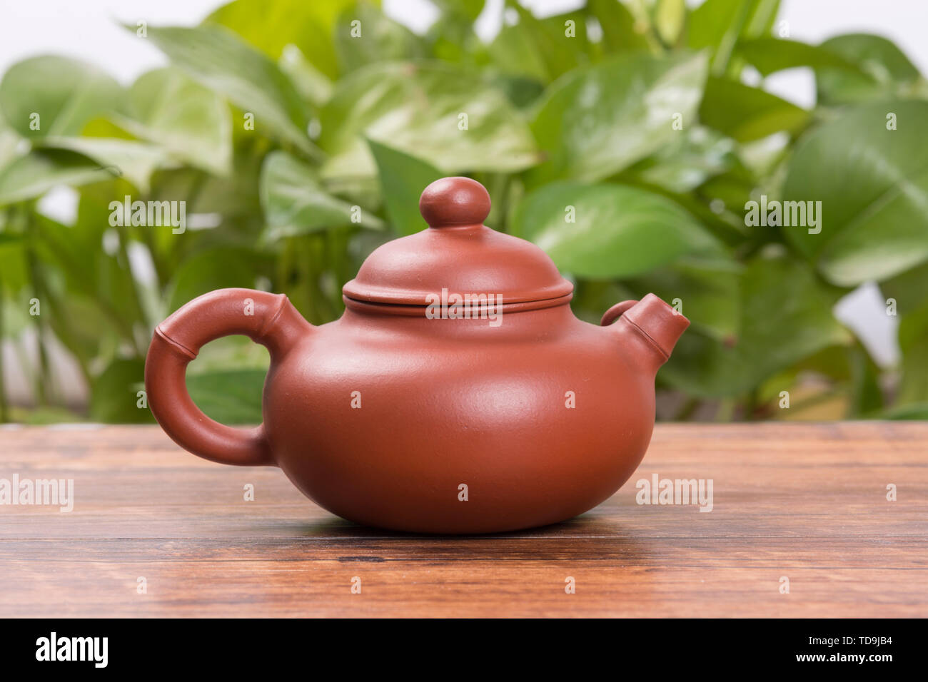purple clay pot Stock Photo Alamy