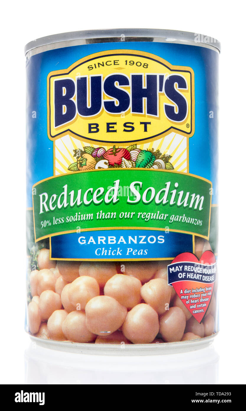 Winneconne, WI 11 May 2019 A can of Bushs Best Garbanzos chick peas