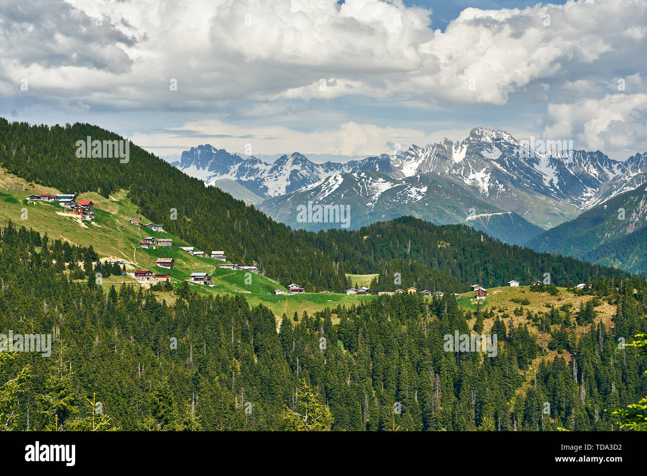 Traditional wooden plateau houses of Pokut Plateau, northeastern