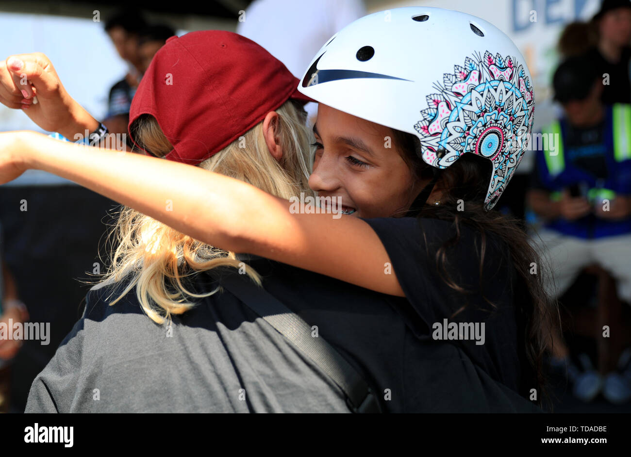 Los Angeles Usa 13th June 2019 Brazil S Rayssa Leal R Who Is 11 Is Congratulated After The Women S Street Quarterfinal Of Dew Tour 2019 Skateboarding Competition In Long Beach The United States