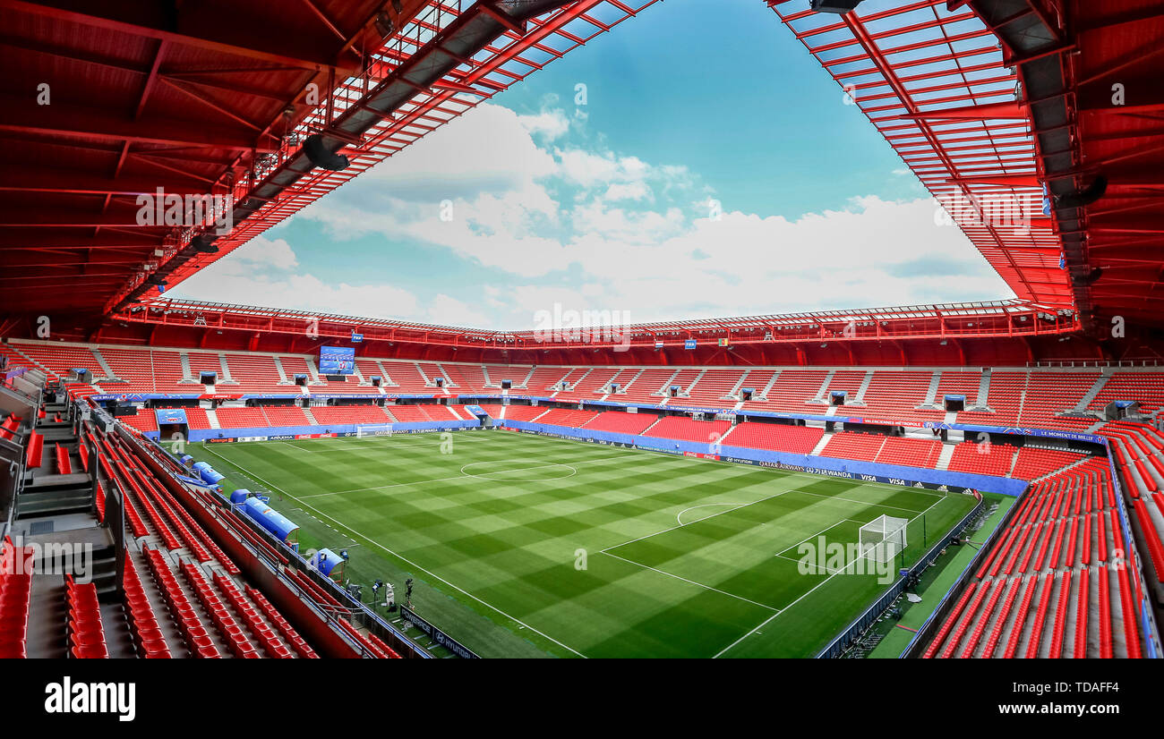 Valenciennes, France. 14th June, 2019. VALENCIENNES, 14-06-2019, Stade du  Hainaut, World championship 2019, Press conference Netherlands, Stadium  overview Stade du Hainaut Credit: Pro Shots/Alamy Live News Stock Photo -  Alamy