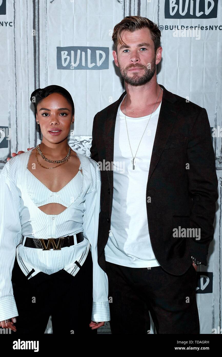 Tessa thompson chris hemsworth hires stock photography and images Alamy