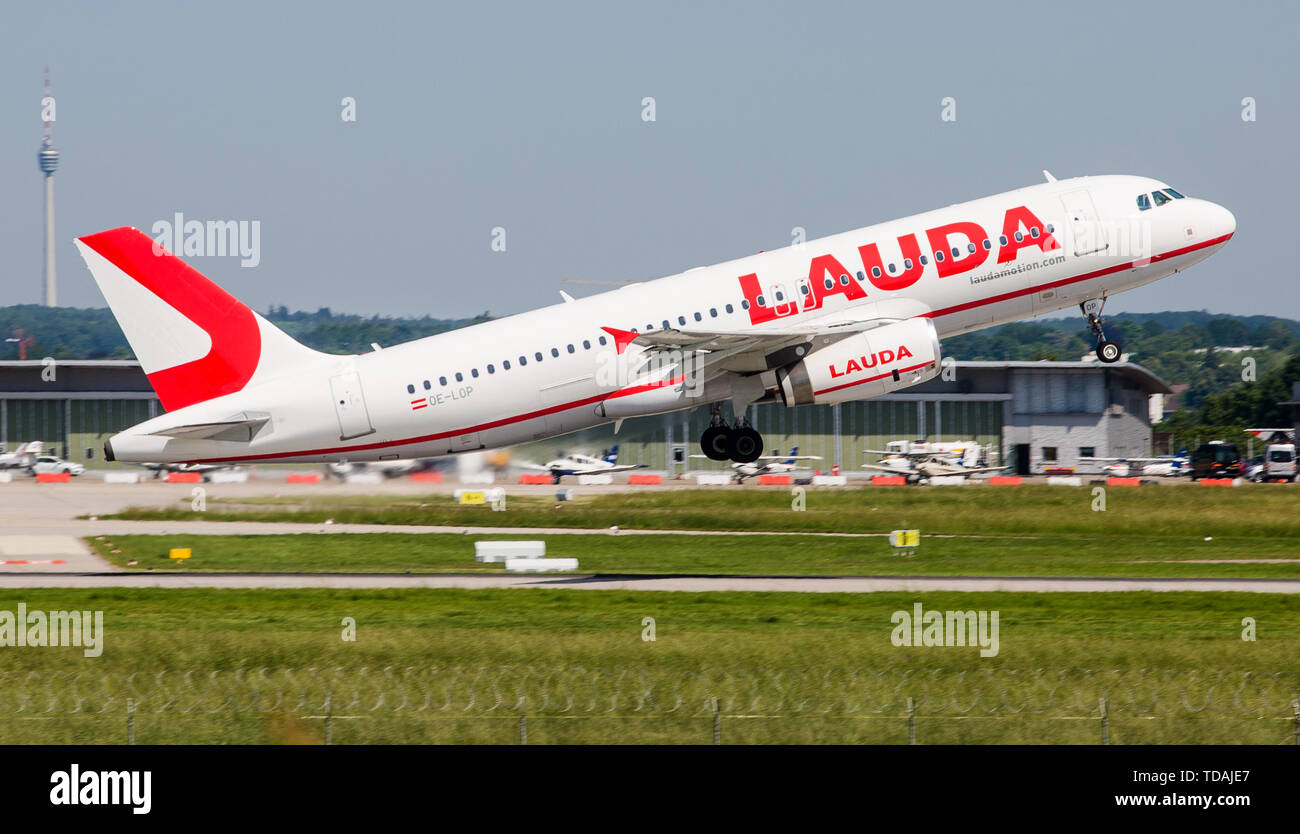 laudamotion carry on