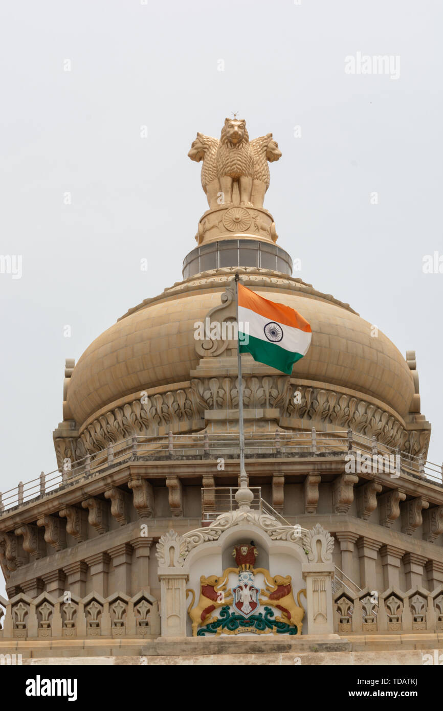 Beautiful indian flag hi-res stock photography and images - Alamy