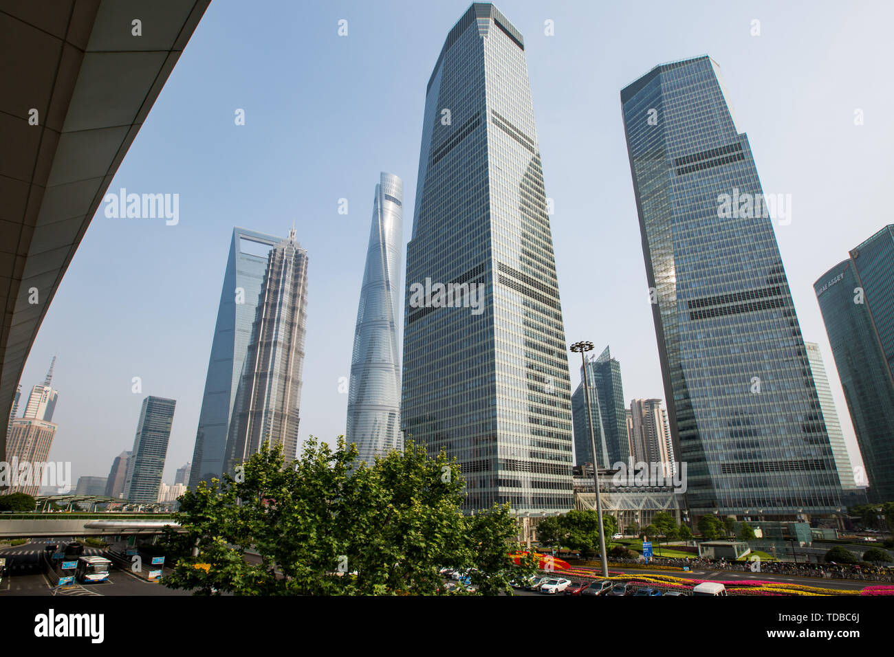 Tallest buildings in shanghai hi-res stock photography and images - Alamy