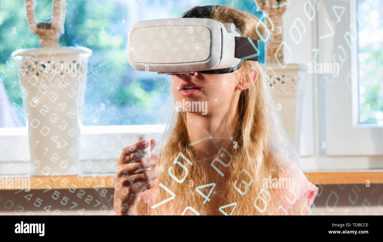 Electronic signal processing hi-res stock photography and images - Alamy