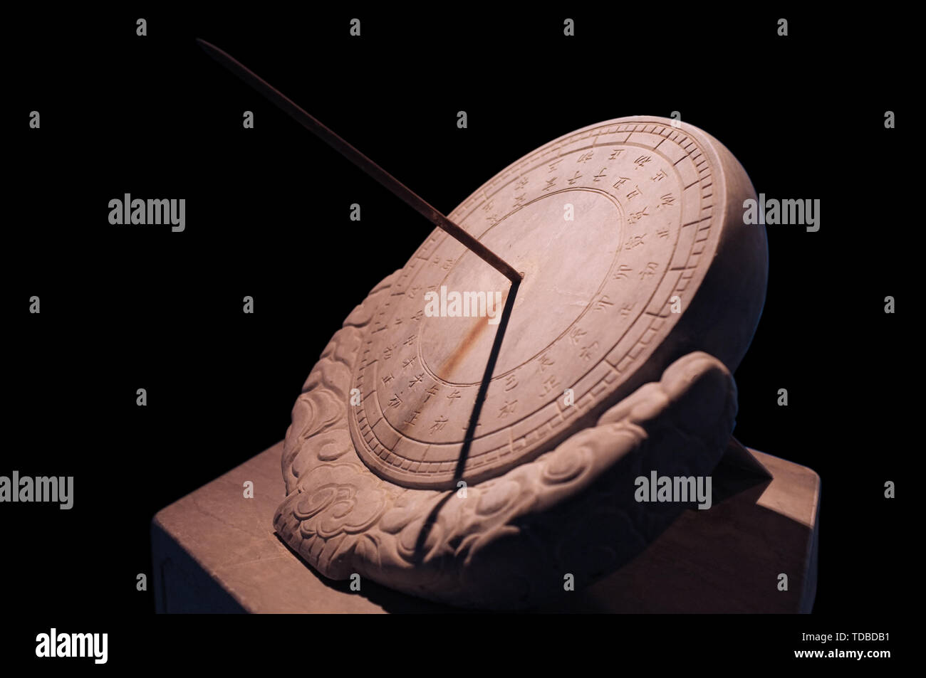 Ancient Sundial High Resolution Stock Photography and Images Alamy