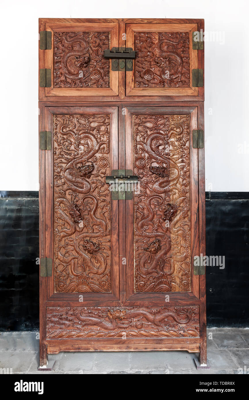 Carved Chinese Cabinet From Shanxi -19th Century Carved Chinese Cabinet From Shanxi -19th Century