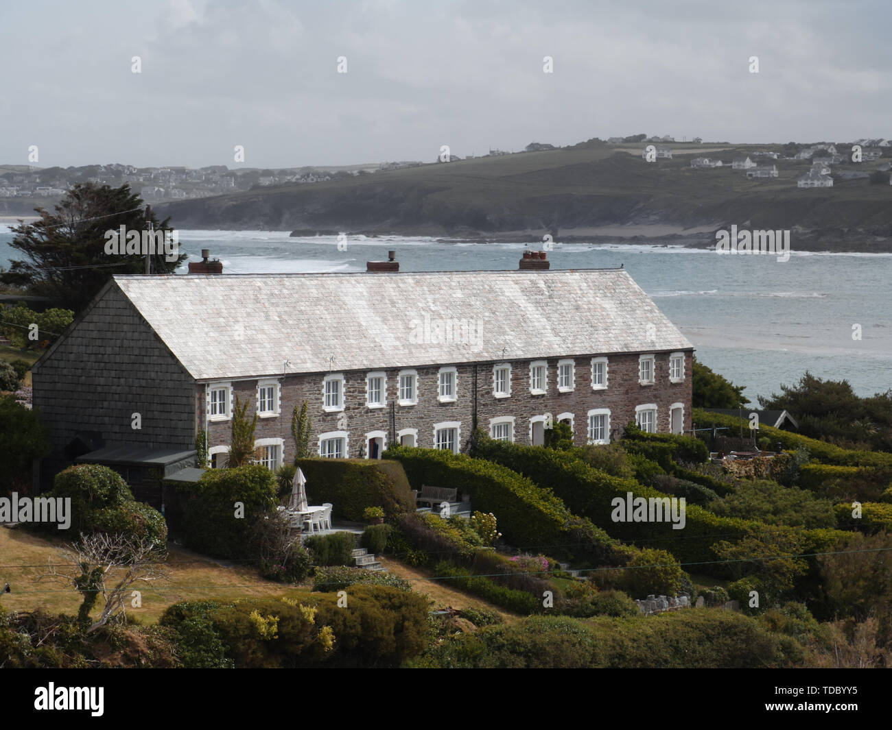 Padstow cornwall beach houses hires stock photography and images Alamy