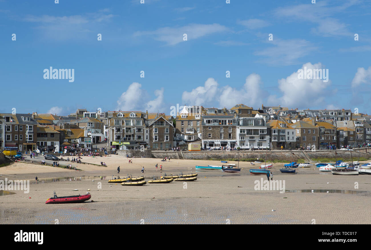 Harbour with boats at low tide Stock Photo - Alamy