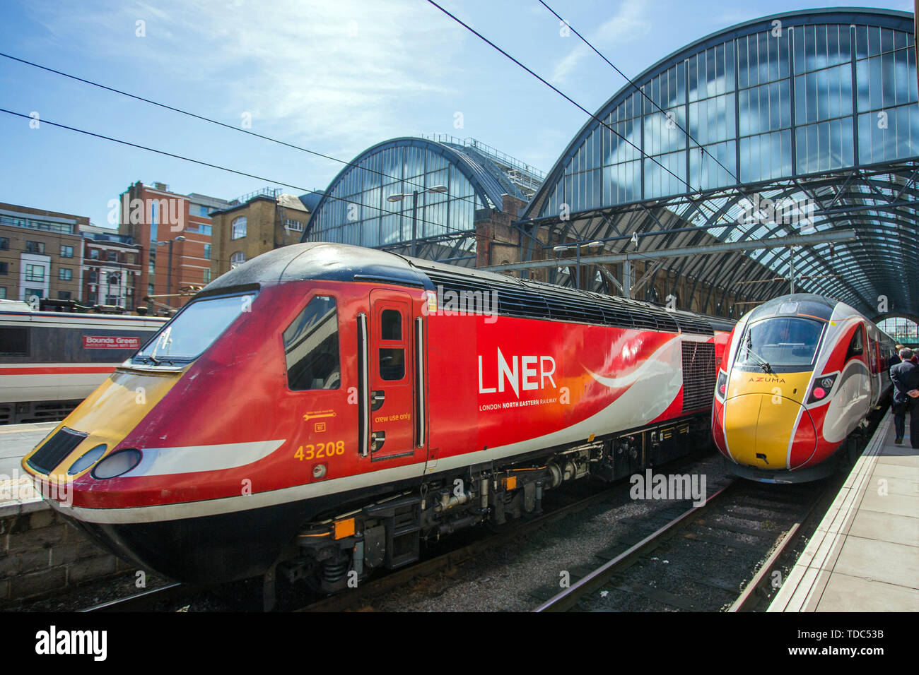 Lner LNER preview of new Azuma trains which will run between London King's ...