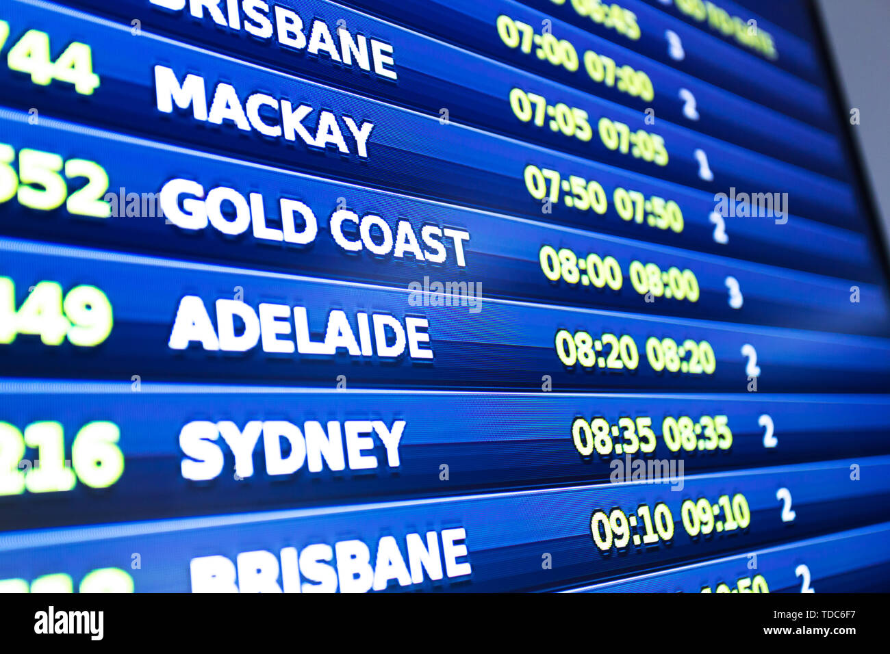 Flight information display screen hires stock photography and images