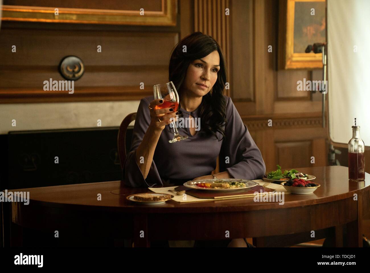 FAMKE JANSSEN in THE POISON ROSE (2019). Credit LIONSGATE / Album(00)