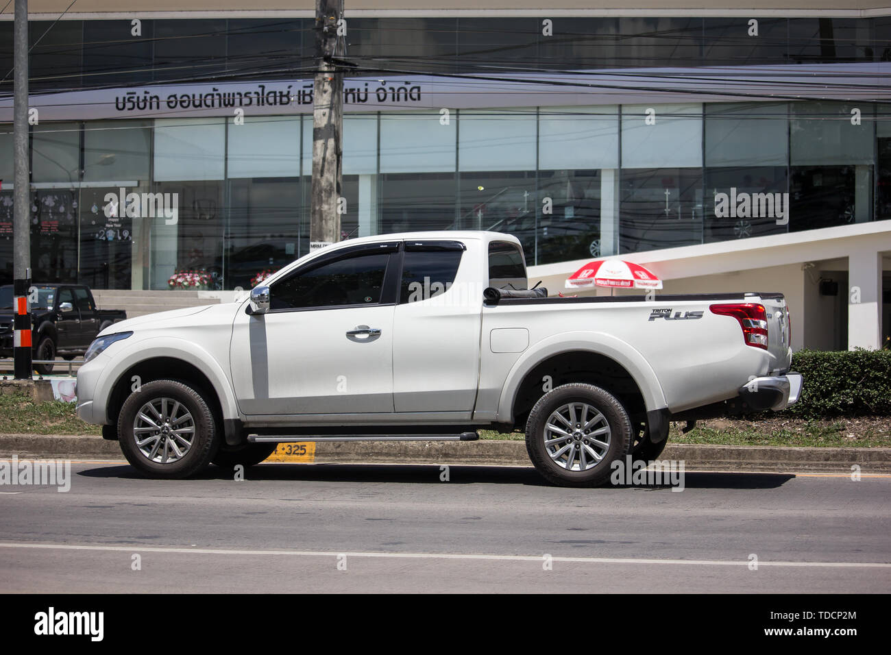 Download Mitsubishi Pickup High Resolution Stock Photography And Images Page 3 Alamy PSD Mockup Templates