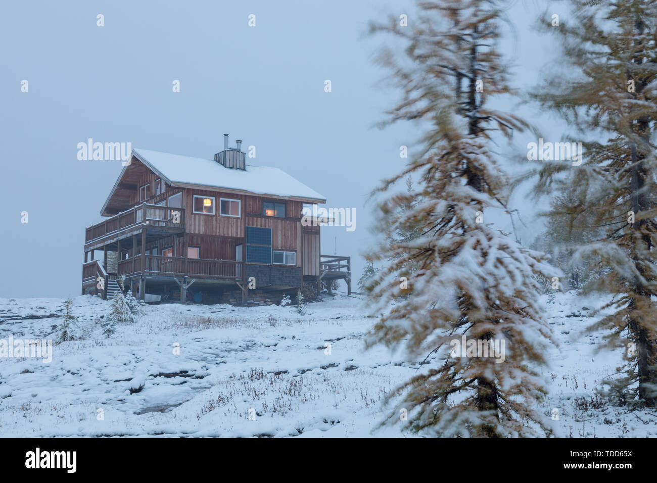 Mountain Cabin, Talus Lodge, East Kootenays, Rocky Mountains, British Columbia, Canada Stock Photo
