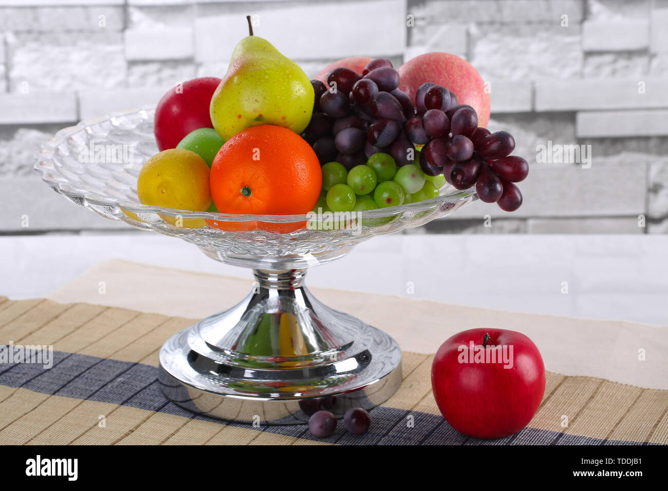 Glass fruit plate with fruit Stock Photo Alamy