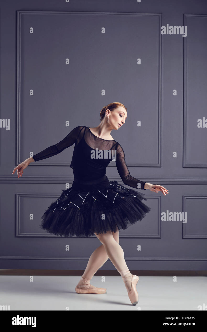 Ballerina sitting with tutu hi-res stock photography and images - Alamy