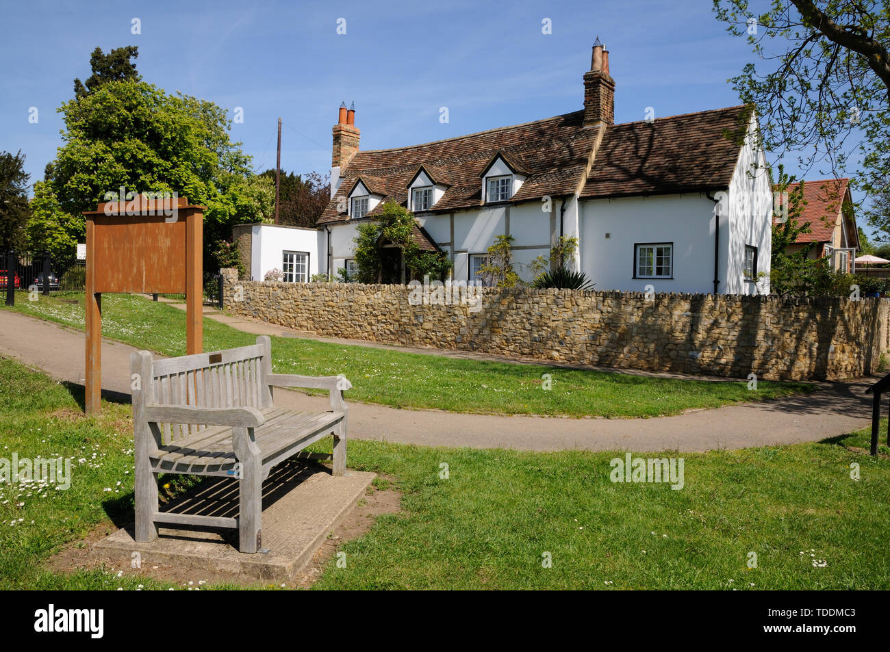 Timbered framed house, Great Barford, Bedfordshire Stock Photo Alamy