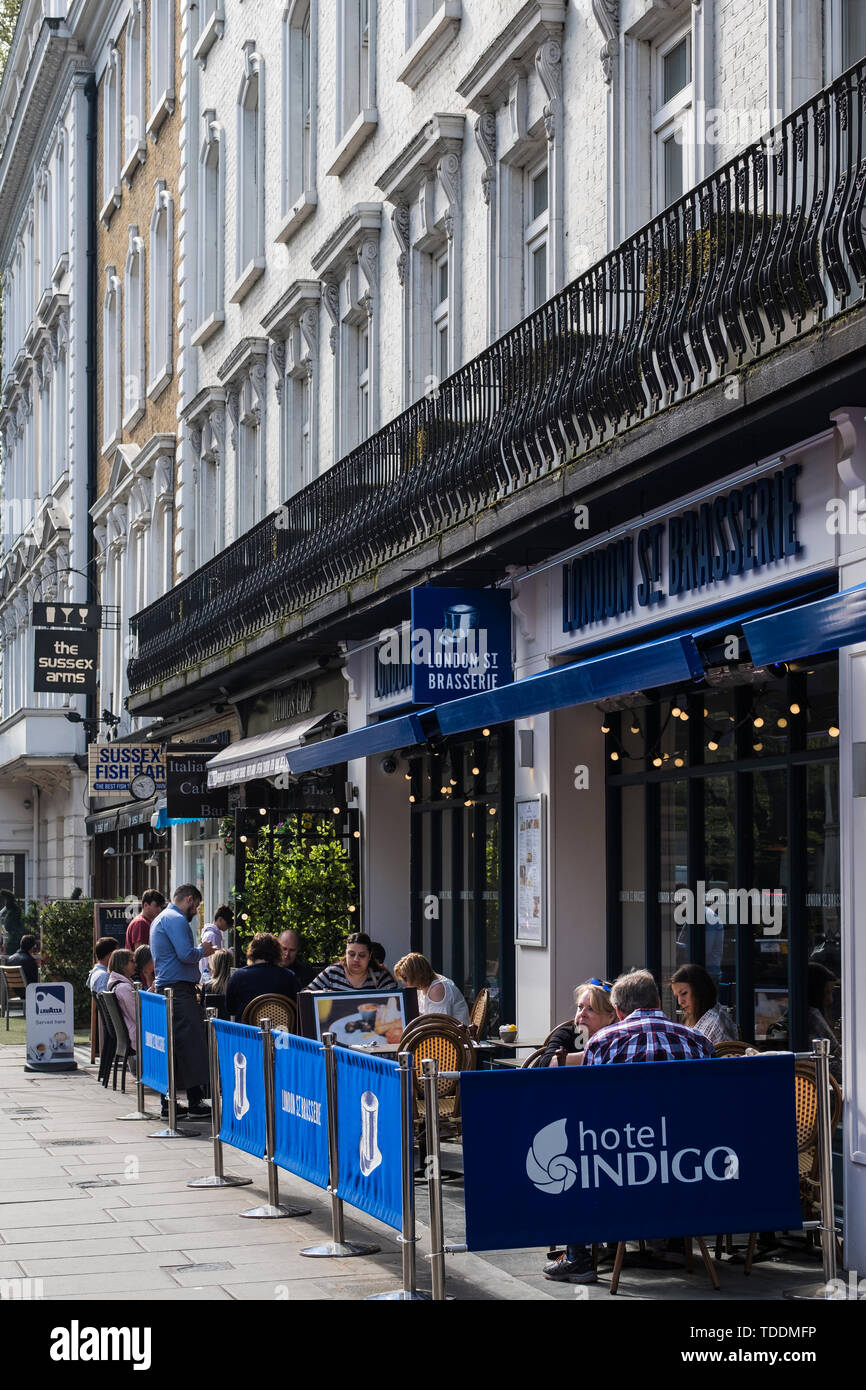 Pavement dining on London Street Paddington, London, England, U.K. Stock Photo