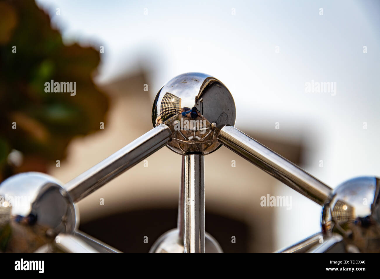 Atomium tower in brussels hi-res stock photography and images - Alamy