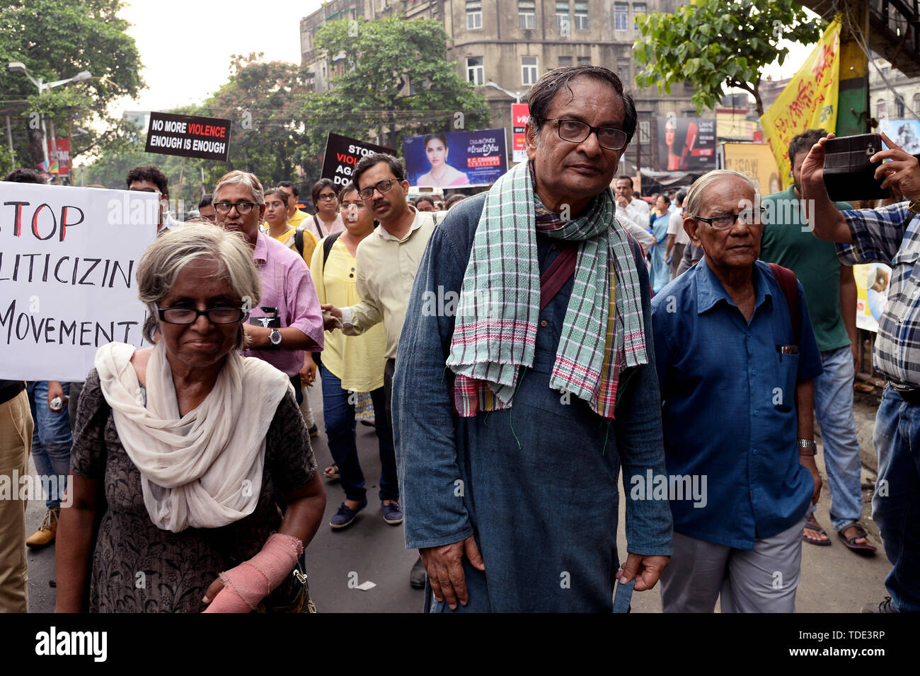 Kolkata, India. 14th June, 2019. Dr. Binayak Sen, social activist join senior doctors rally to support junior doctors of Nil Ratan Sircar Medical College and Hospital or NRS, who are in strike for past three days after doctor assaulted over alleged negligence. Credit: Saikat Paul/Pacific Press/Alamy Live News Stock Photo