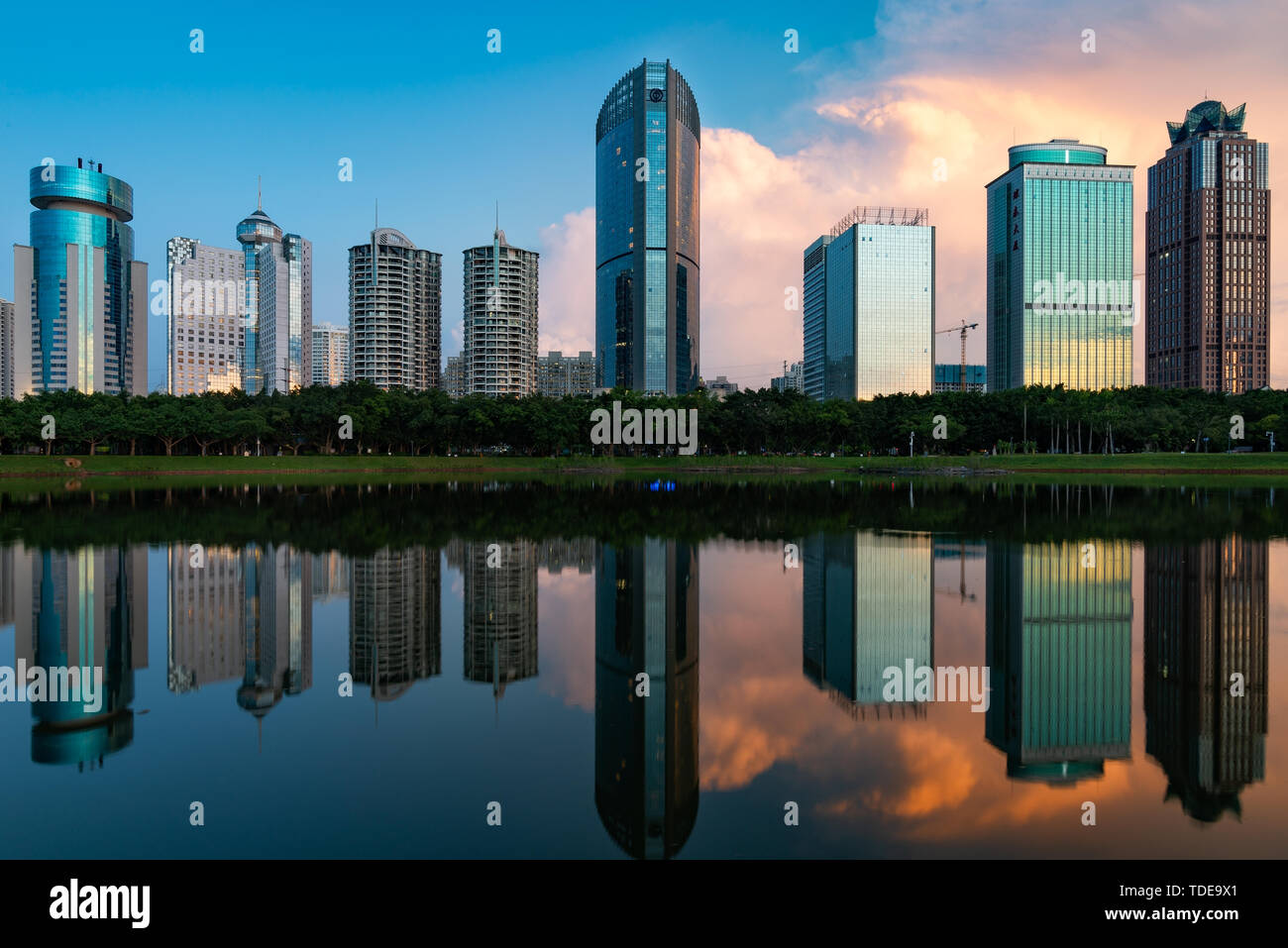 Marina high-rise building Stock Photo - Alamy