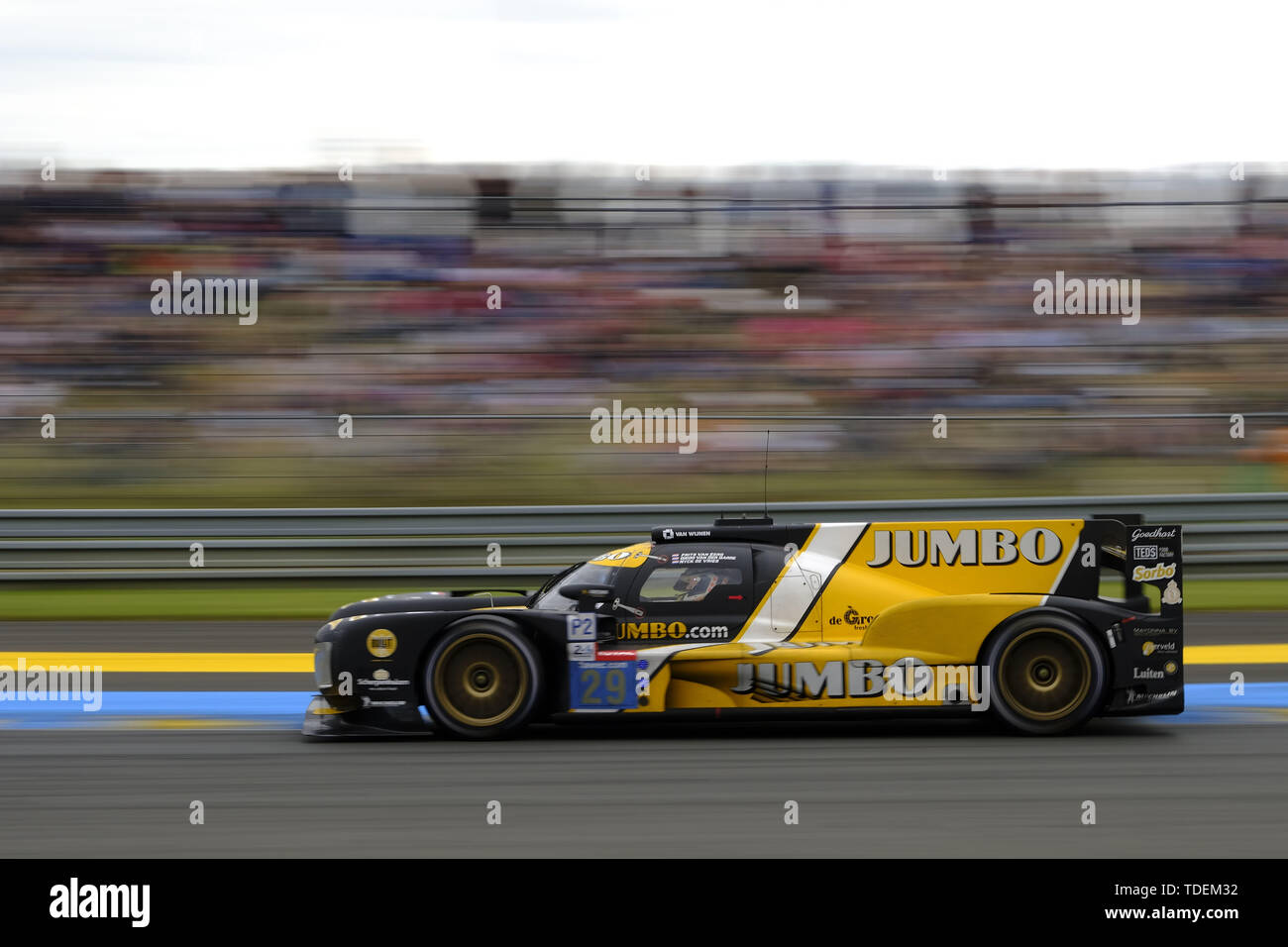 Le Mans, Sarthe, France. 15th June, 2019. Racing Team Nederland DALLARA P217 Gibson rider NYCK DE VRIES (NLD) in action during the 87th edition of the 24 hours of Le Mans the last round of the FIA World Endurance Championship at the Sarthe circuit at Le Mans - France Credit: Pierre Stevenin/ZUMA Wire/Alamy Live News Stock Photo