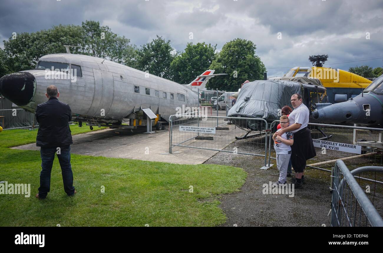 Doncaster, UK. 15th June, 2019. A man looks at an airplane at the South Yorkshire museum during the commemoration.Visitors attend the 70th anniversary of the English Electric Canberra at the South Yorkshire museum with the ex-air and ground crew that flew and maintained this iconic aircraft. Credit: Yiannis Alexopoulos/SOPA Images/ZUMA Wire/Alamy Live News Stock Photo