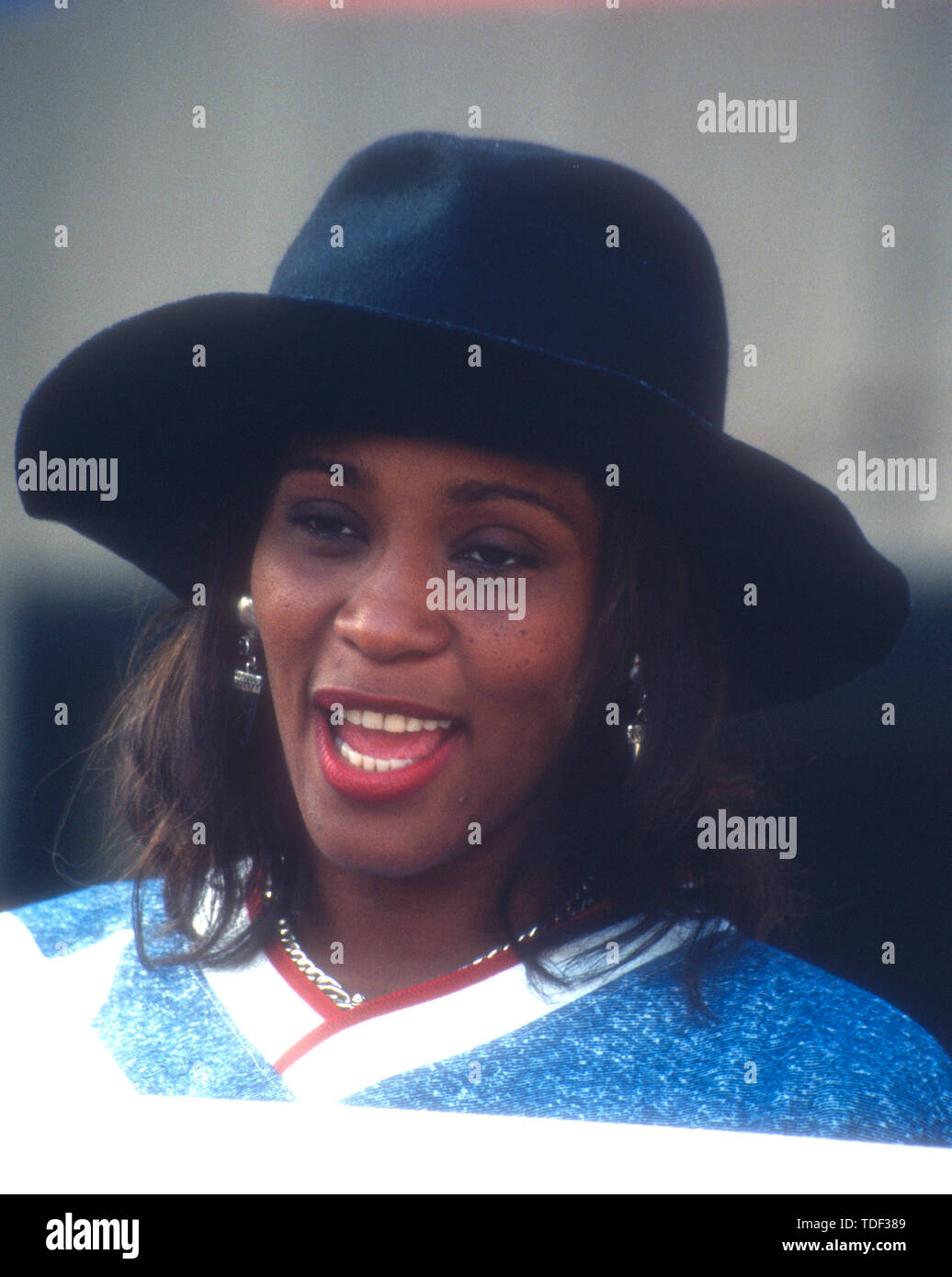 Pasadena, California, USA 15th July 1994 Singer Whitney Houston attends Pre-Game World Cup Ceremony Event on July 15, 1994 at the Rose Bowl in Pasadena, California, USA. Photo by Barry King/Alamy Stock Photo Stock Photo