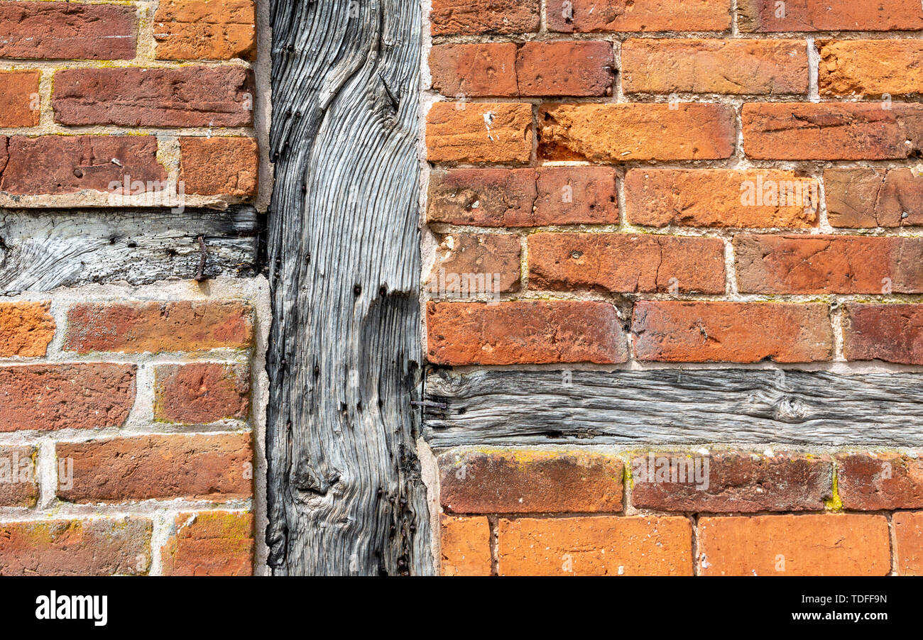 Timber frame brick hires stock photography and images Alamy