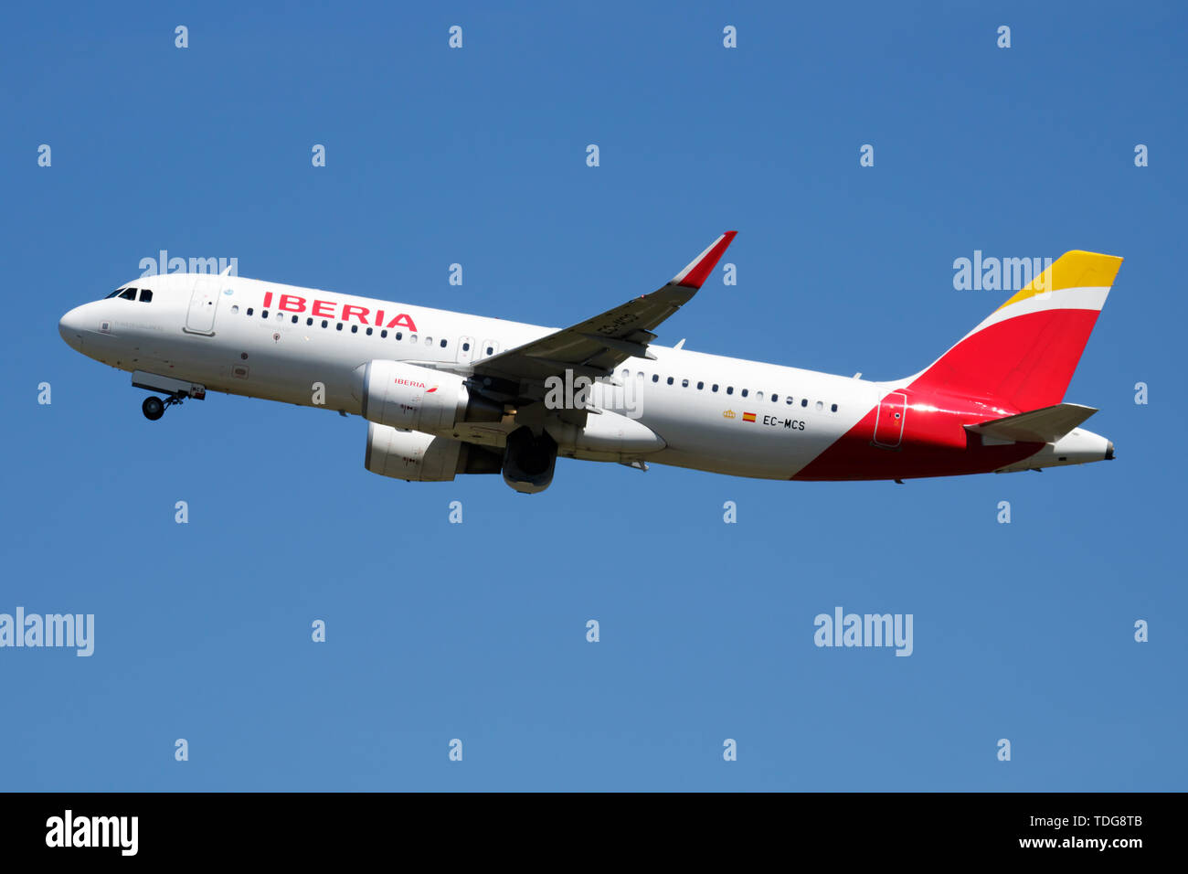 MADRID / SPAIN MAY 1, 2016 Iberia Airlines Airbus A320 ECMCS