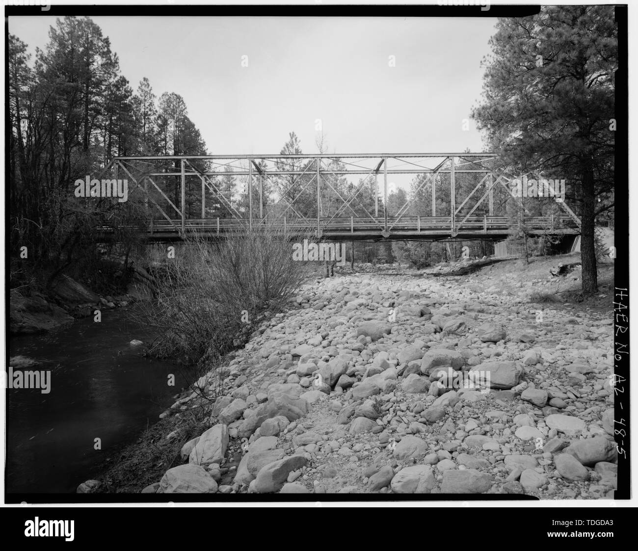 NORTH WEB OF BRIDGE. VIEW TO SOUTH. Whispering Pines Bridge, Spanning