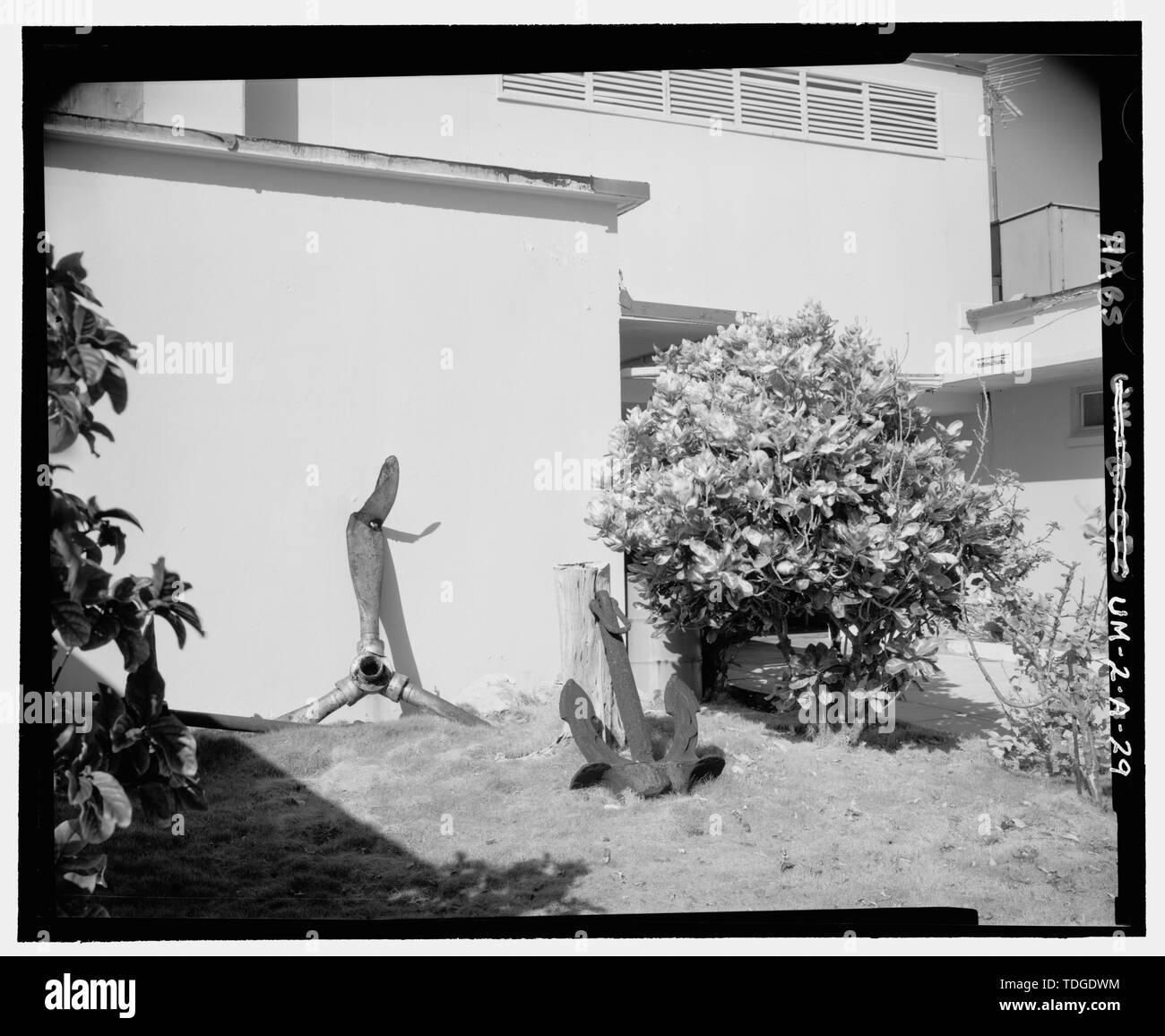 NORTHEAST CORNER OF ADMINISTRATION SECTION OF BUILDING SHOWING ANCHOR ...