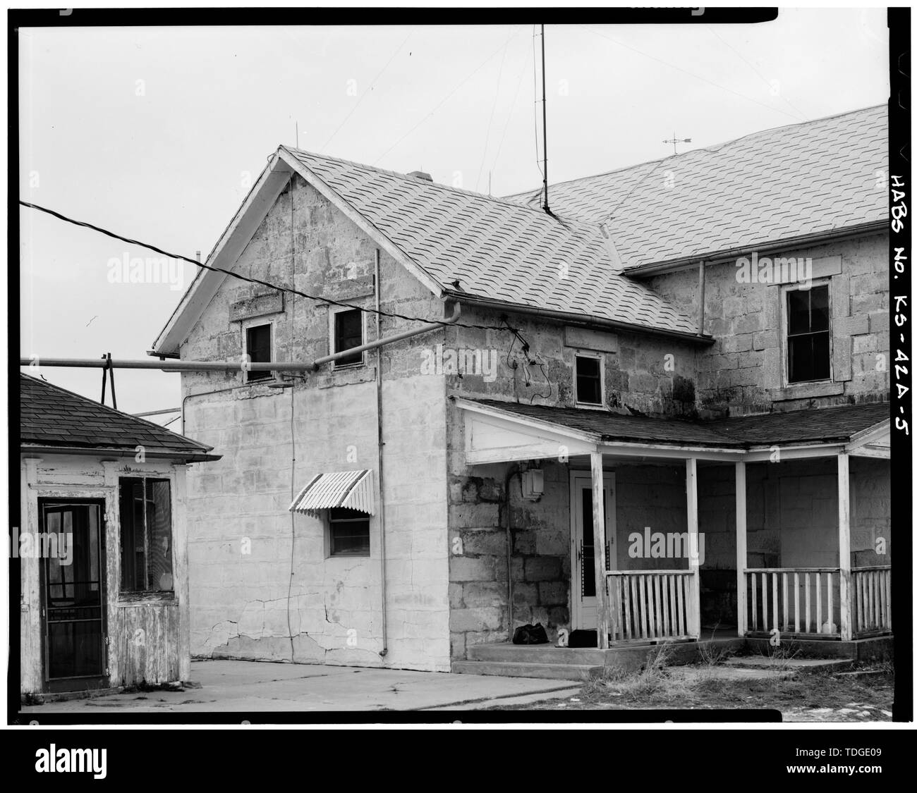 NORTHEAST CORNER, GUTTER DETAIL KandtDomann Farmstead, Stone House, State Route 3, Hope