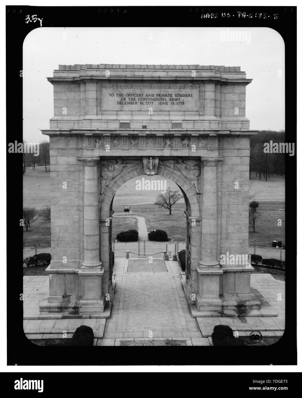 NORTHEAST ELEVATION, CENTER - National Memorial Arch, King of Prussia, Montgomery County, PA; Price, Virginia B, transmitter; Arzola, Robert R, project manager Stock Photo