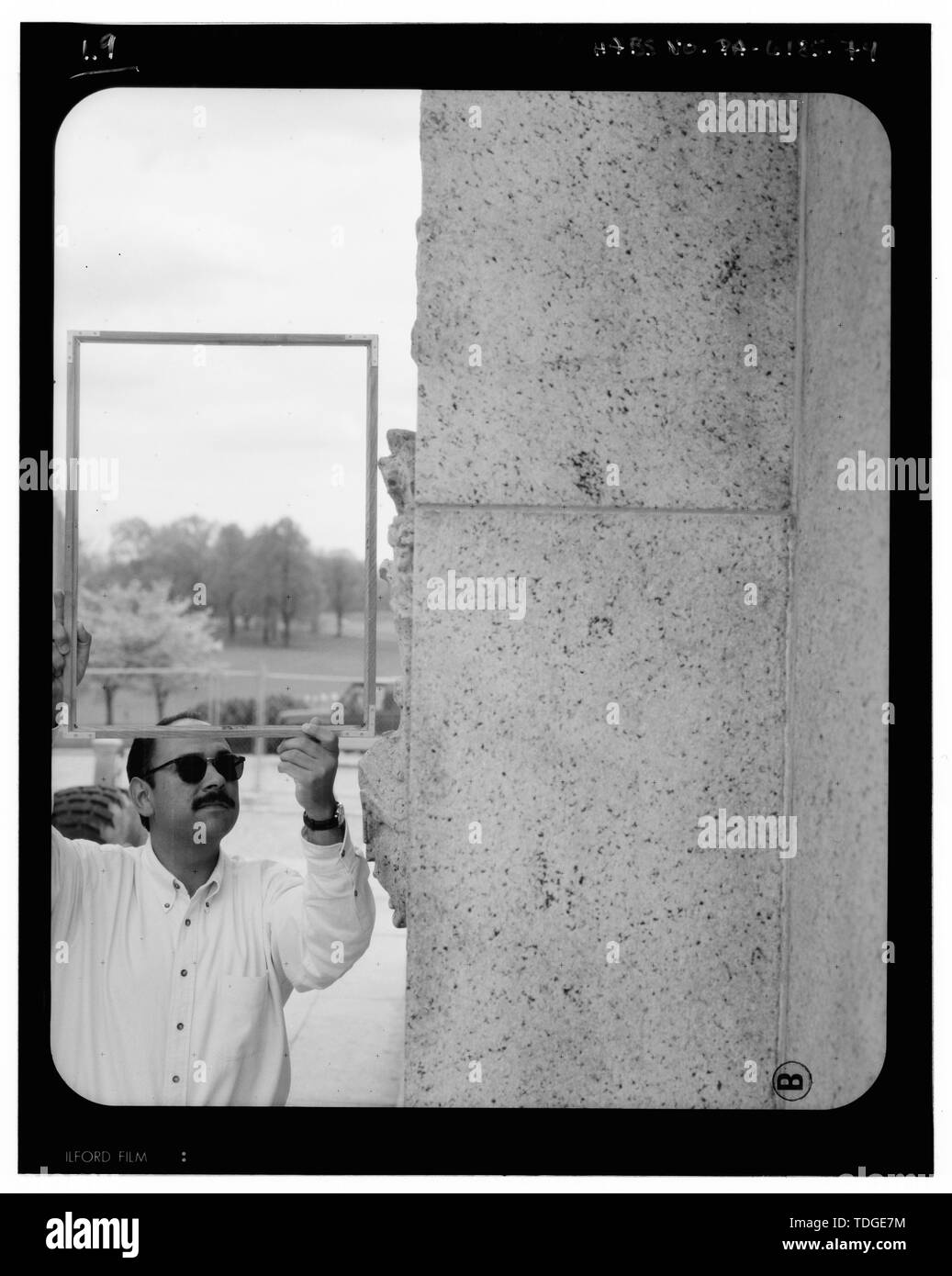 NORTHEAST ELEVATION, FASCES - National Memorial Arch, King of Prussia, Montgomery County, PA; Price, Virginia B, transmitter; Arzola, Robert R, project manager Stock Photo