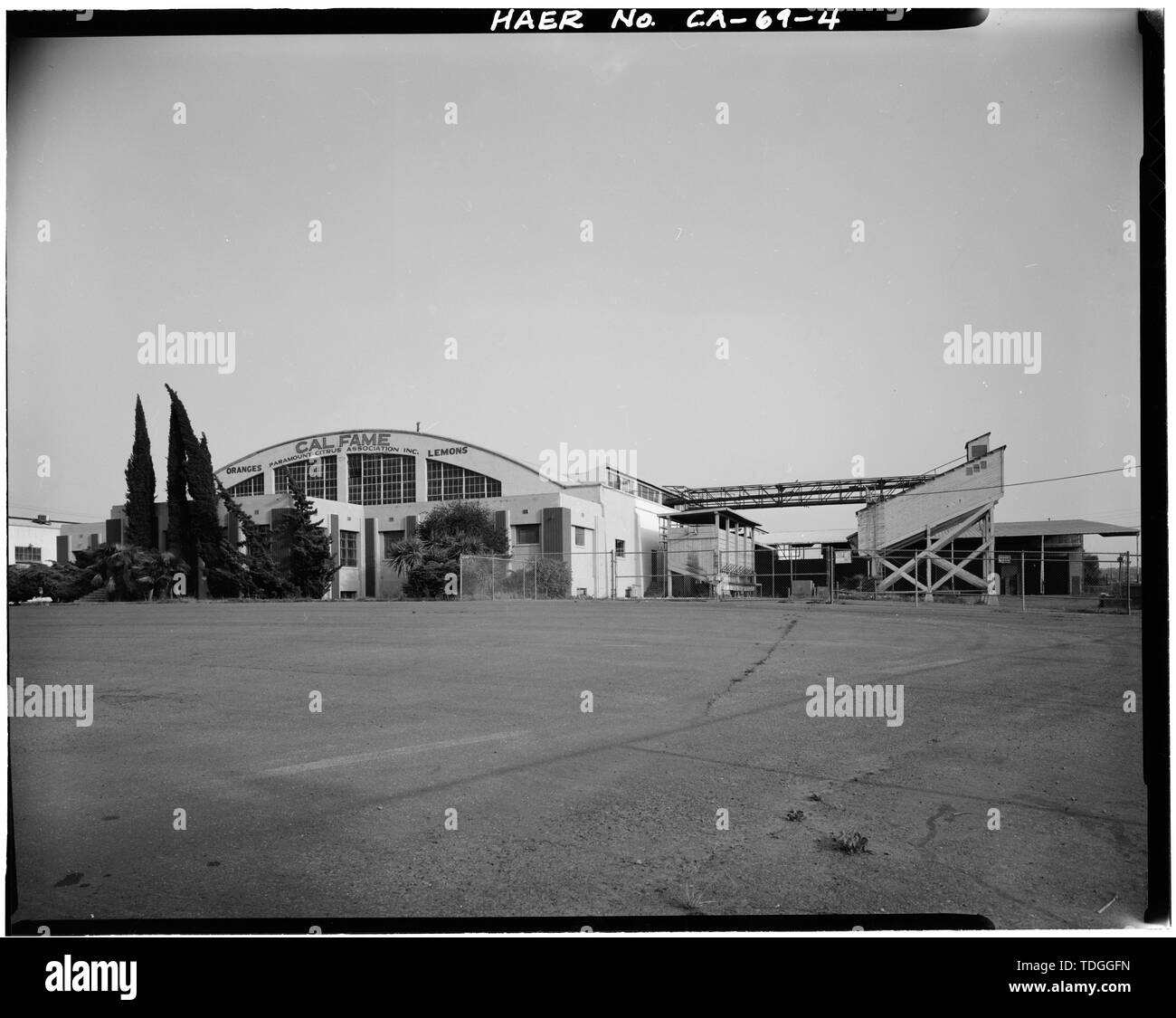 NORTHWEST CORNER, CULL BINS, 1972 ADDITION Escondido Orange