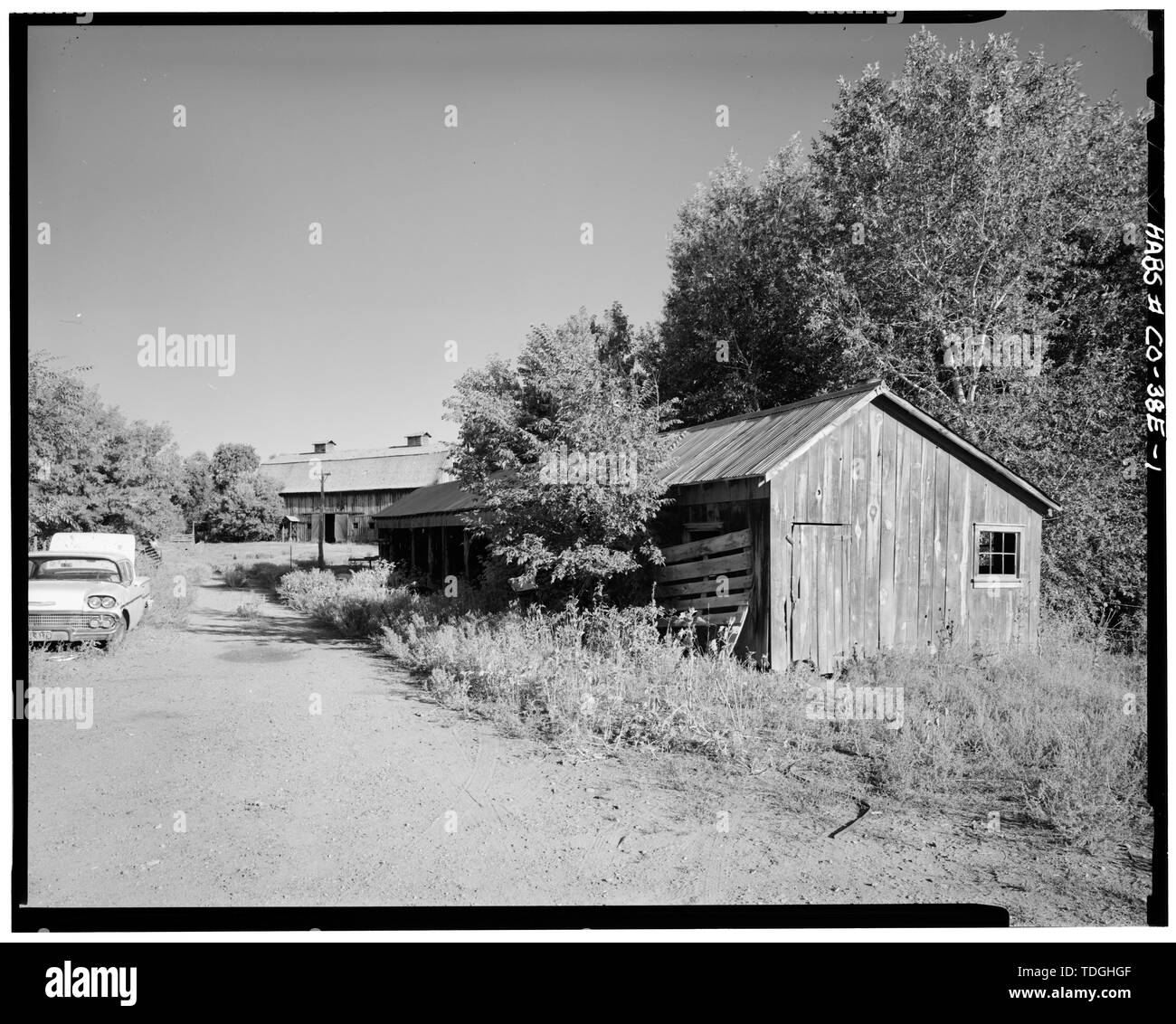 NORTHWEST SIDE AND NORTHEAST FRONT - Ritter Ranch, Implement Shed ...