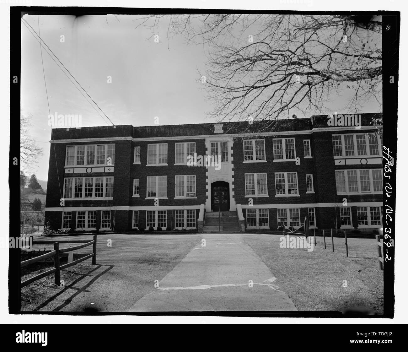 Northeast front Bryson City Elementary School Building, Arlington