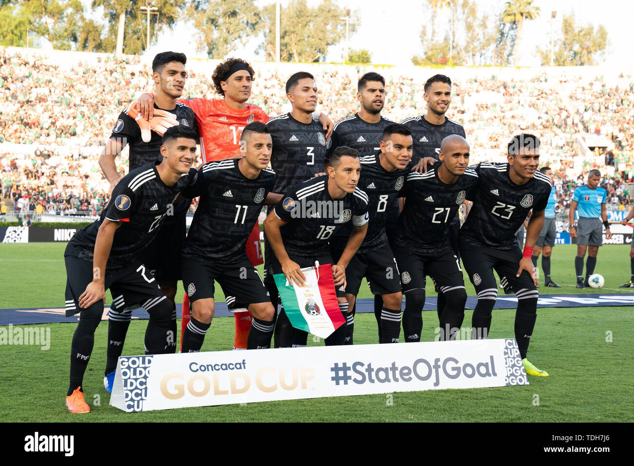 Los Angeles, USA. 15th June, 2019. Players of Mexico line up before the 2019 Confederation of North, Central American and Caribbean Association Football (CONCACAF) Gold Cup between Mexico and Cuba in Pasadena, Los Angeles, the United States, June 15, 2019. Credit: Qian Weizhong/Xinhua/Alamy Live News Stock Photo