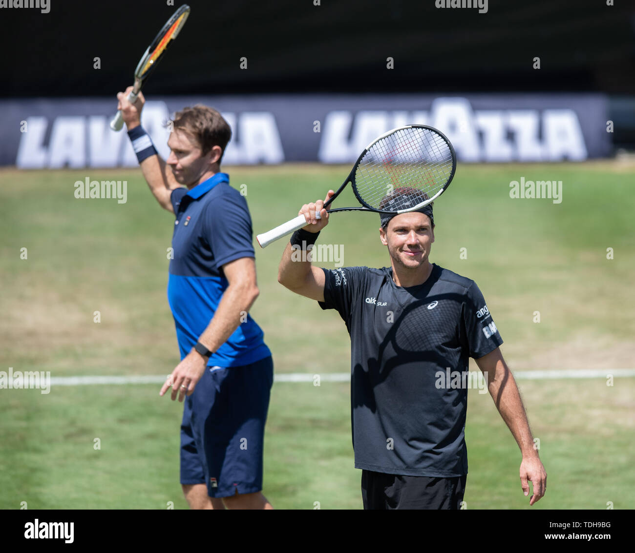 Stuttgart Germany 16th June 2019 Tennis Atp Tour Stuttgart Doubles Men Final Peers Australia And Soares Brazil Bopanna India And Shapovalov Canada John Peers L And Bruno Soares Are Happy About