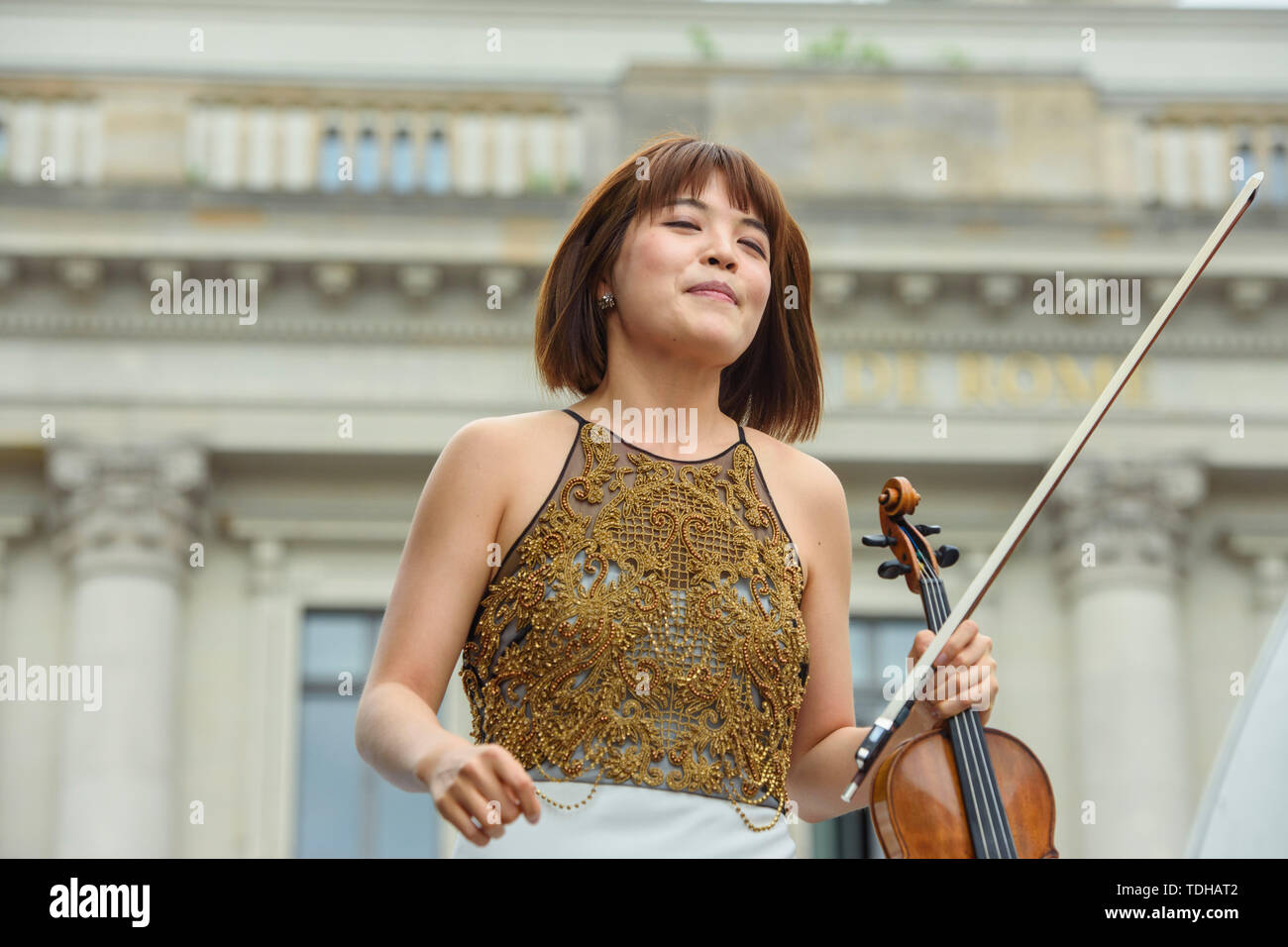Jiyoon lee hi-res stock photography and images - Alamy