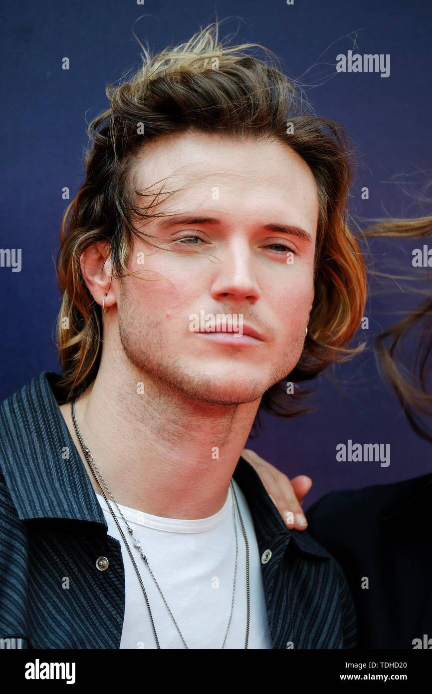 London, UK. 16th June 2019. Dougie Poynter poses on the red carpet for the European premiere of Toy Story 4 held at the Odeon Luxe, Leicester Square, London on Sunday, Jun. 16, 2019 . Credit: Julie Edwards/Alamy Live News Stock Photo