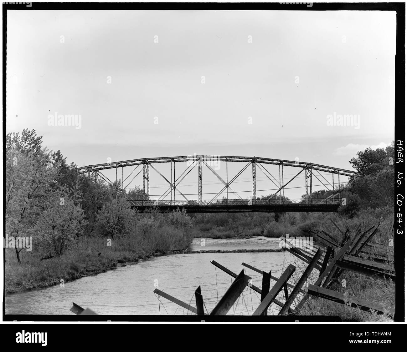 OVERALL VIEW OF SOUTHWEST WEB, SOUTHEAST SPAN, LOOKING DOWNSTREAM TO THE NORTHEAST - Linden Avenue Bridge, Spanning Purgatoire River on Linden Avenue, Trinidad, Las Animas County, CO Stock Photo