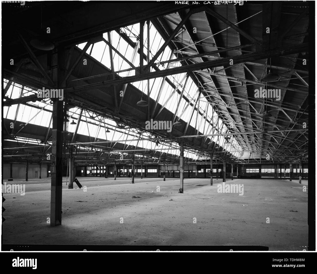 Henry ford factory line hi-res stock photography and images - Alamy